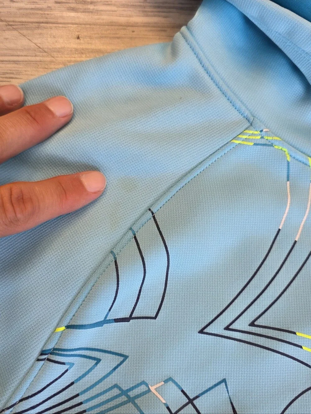 Under Armour Youth Large Aqua ColdGear Graphic Hoodie